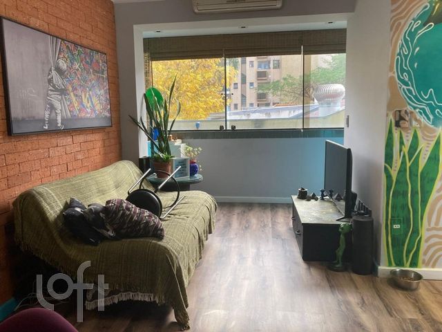 Apartamento com 40m², 1 dormitório, 1 vaga, Petrópolis em Porto Alegre