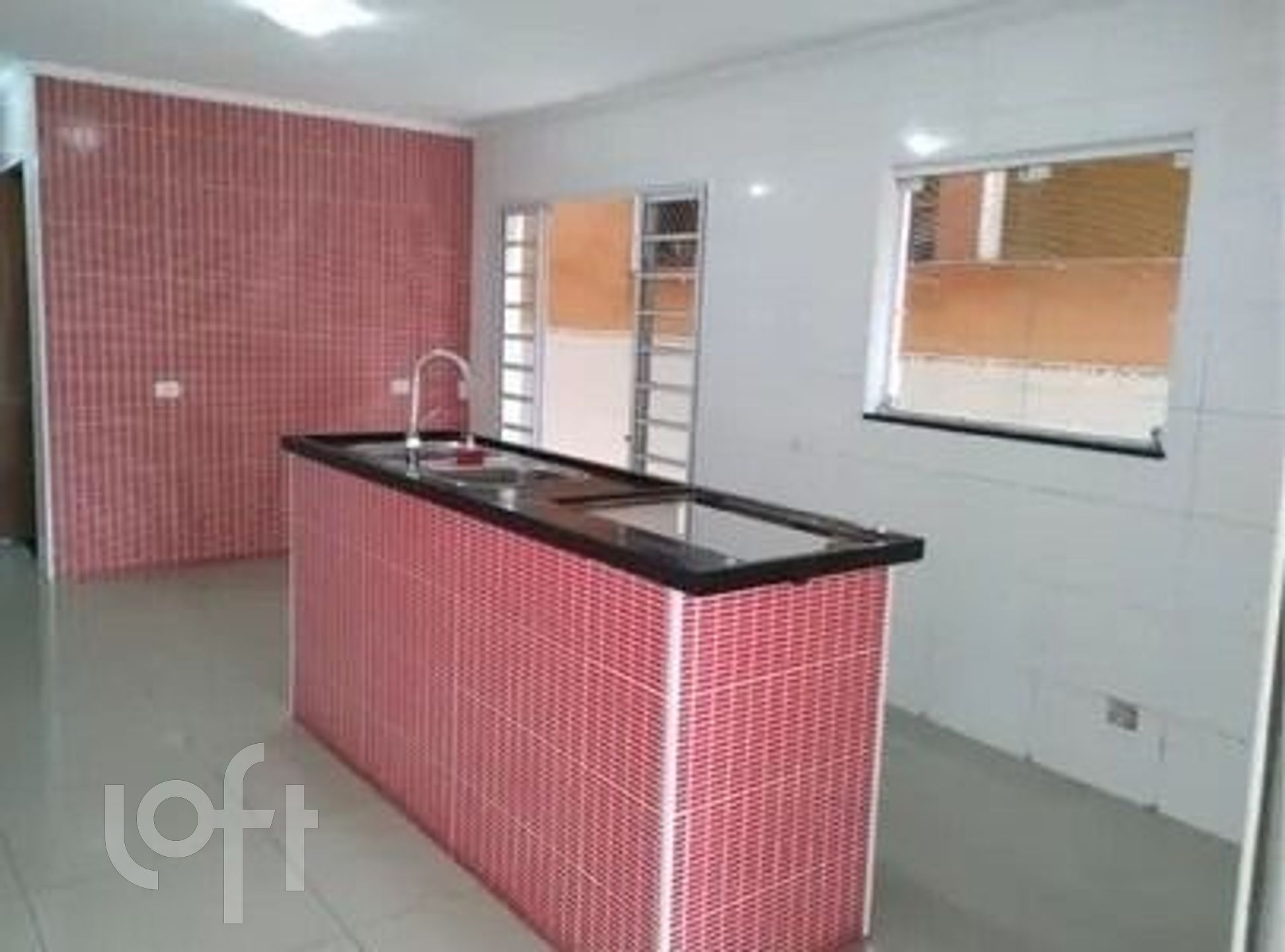 Imagem da propriedade PU1o0cc94 4