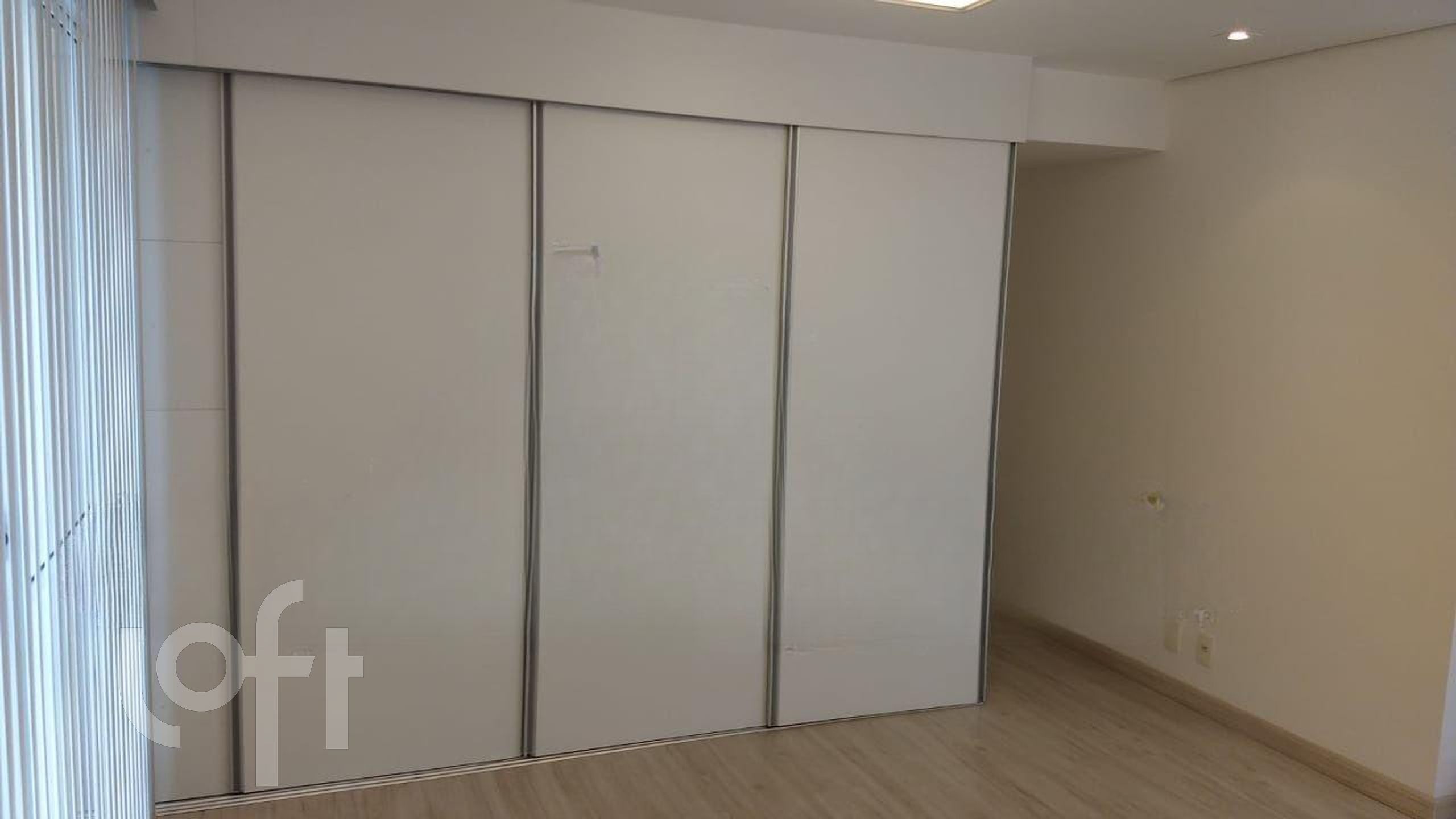 Apartamento à venda com 2 quartos, 85m² - Foto 13