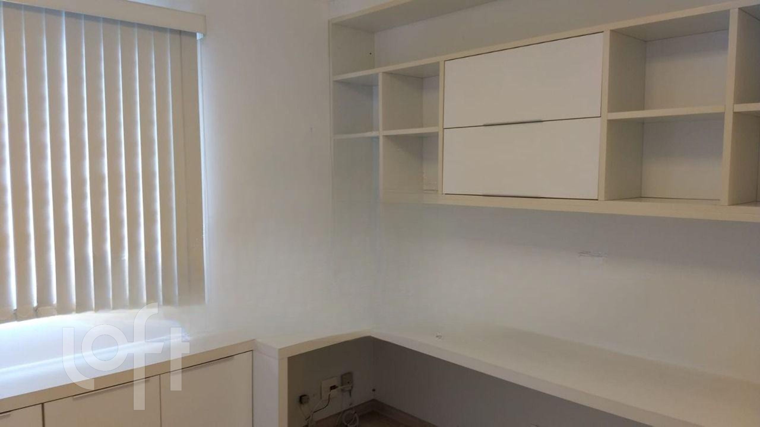 Apartamento à venda com 2 quartos, 85m² - Foto 17