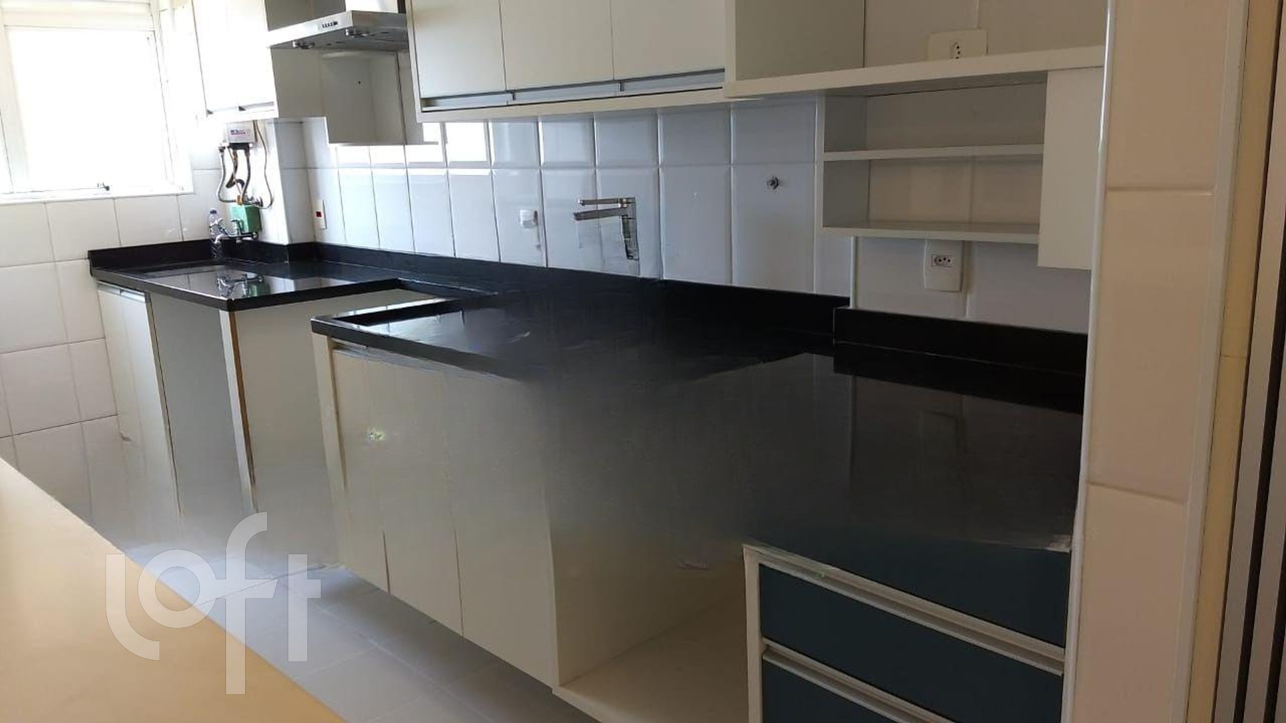 Apartamento à venda com 2 quartos, 85m² - Foto 15