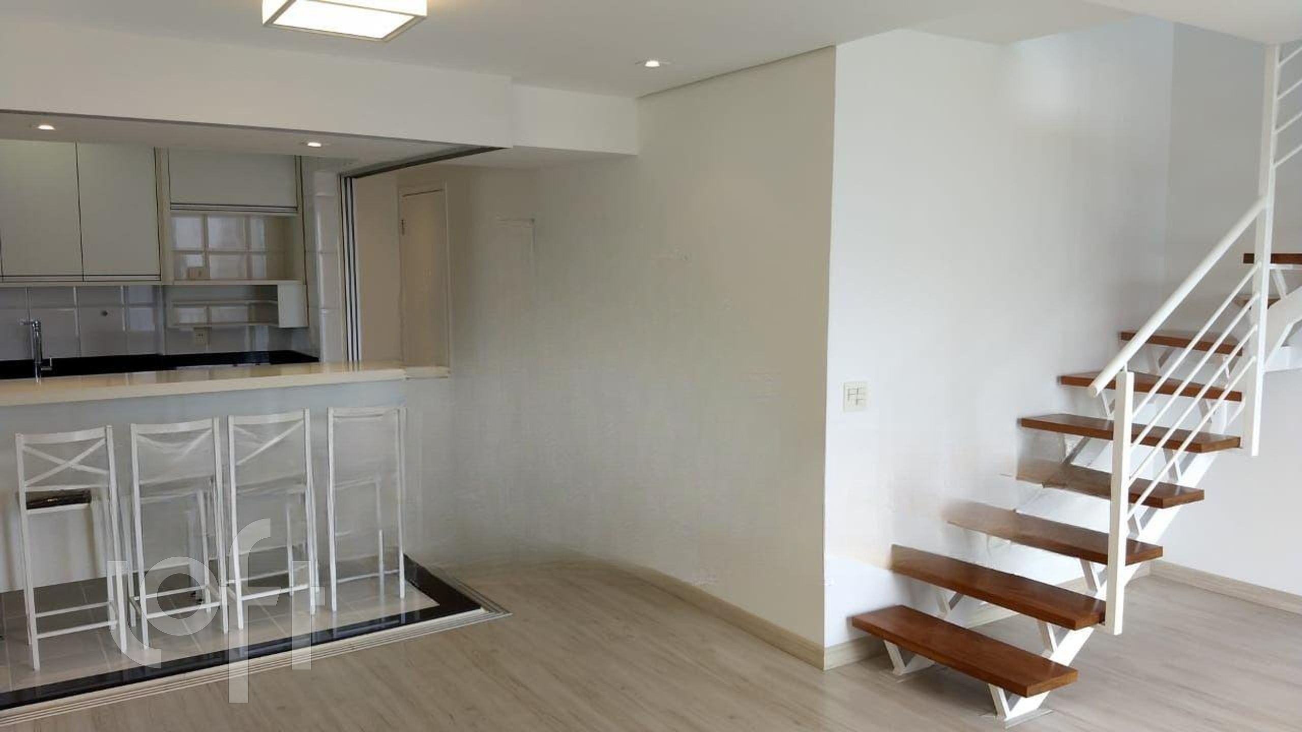 Apartamento à venda com 2 quartos, 85m² - Foto 9