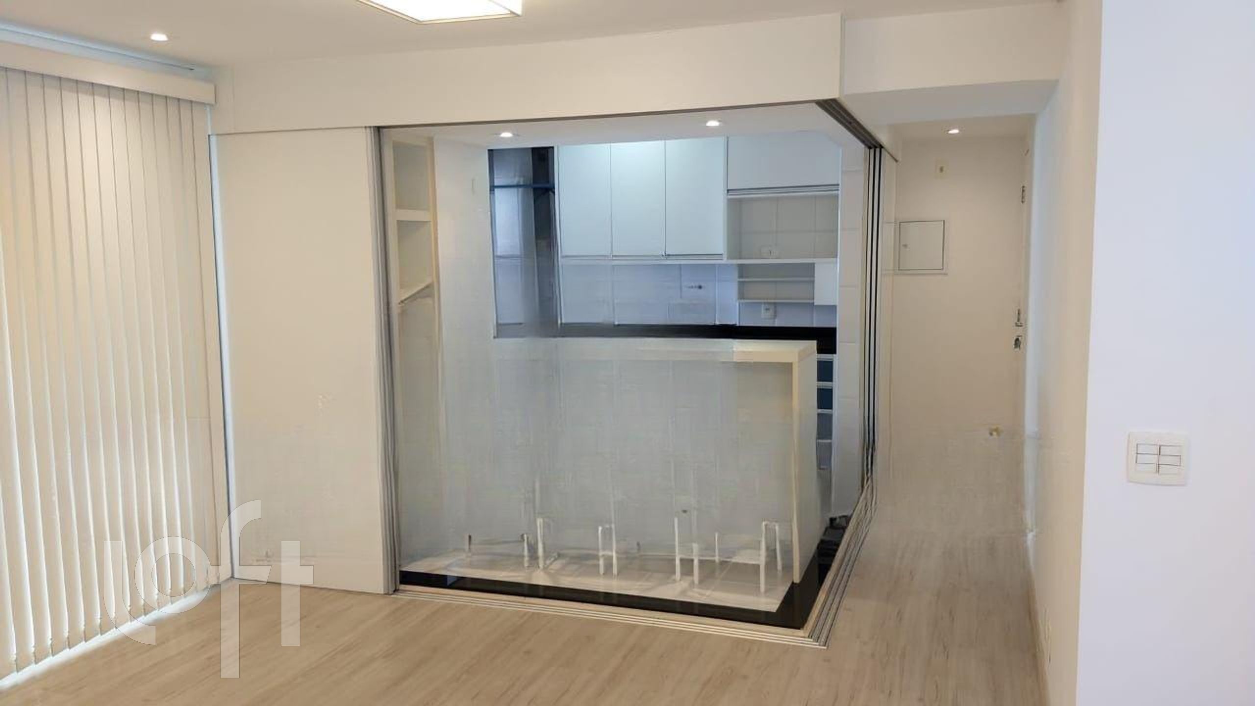 Apartamento à venda com 2 quartos, 85m² - Foto 3