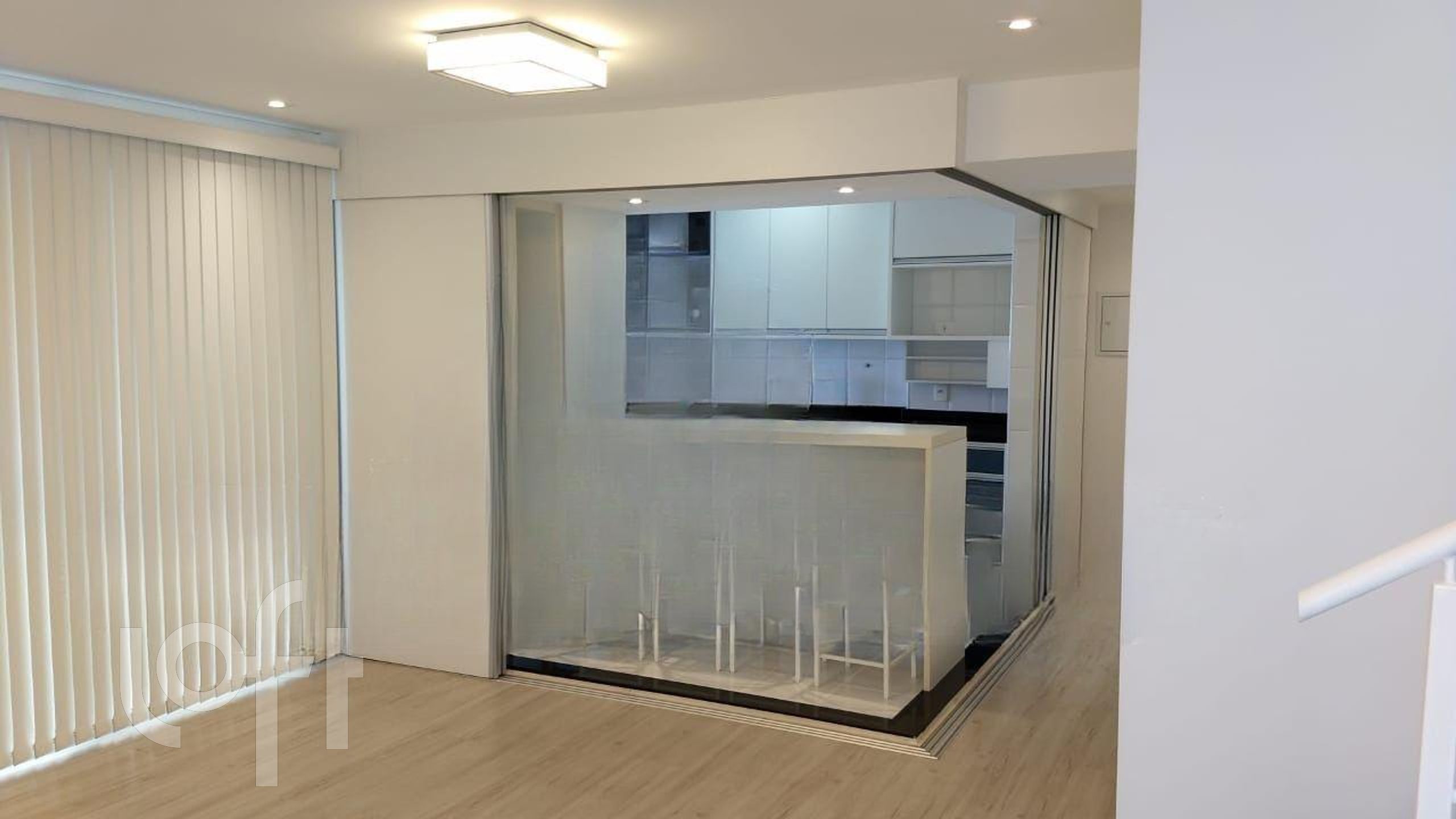 Apartamento à venda com 2 quartos, 85m² - Foto 4