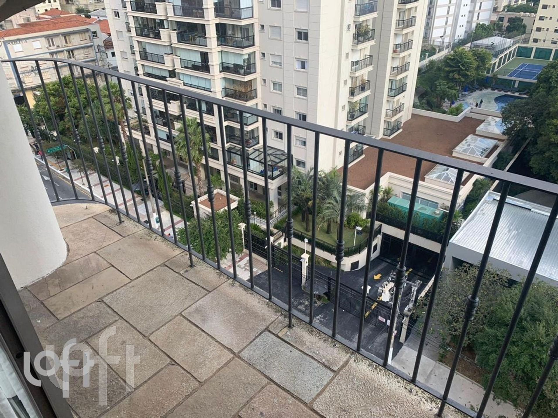 Apartamento à venda com 2 quartos, 72m² - Foto 8