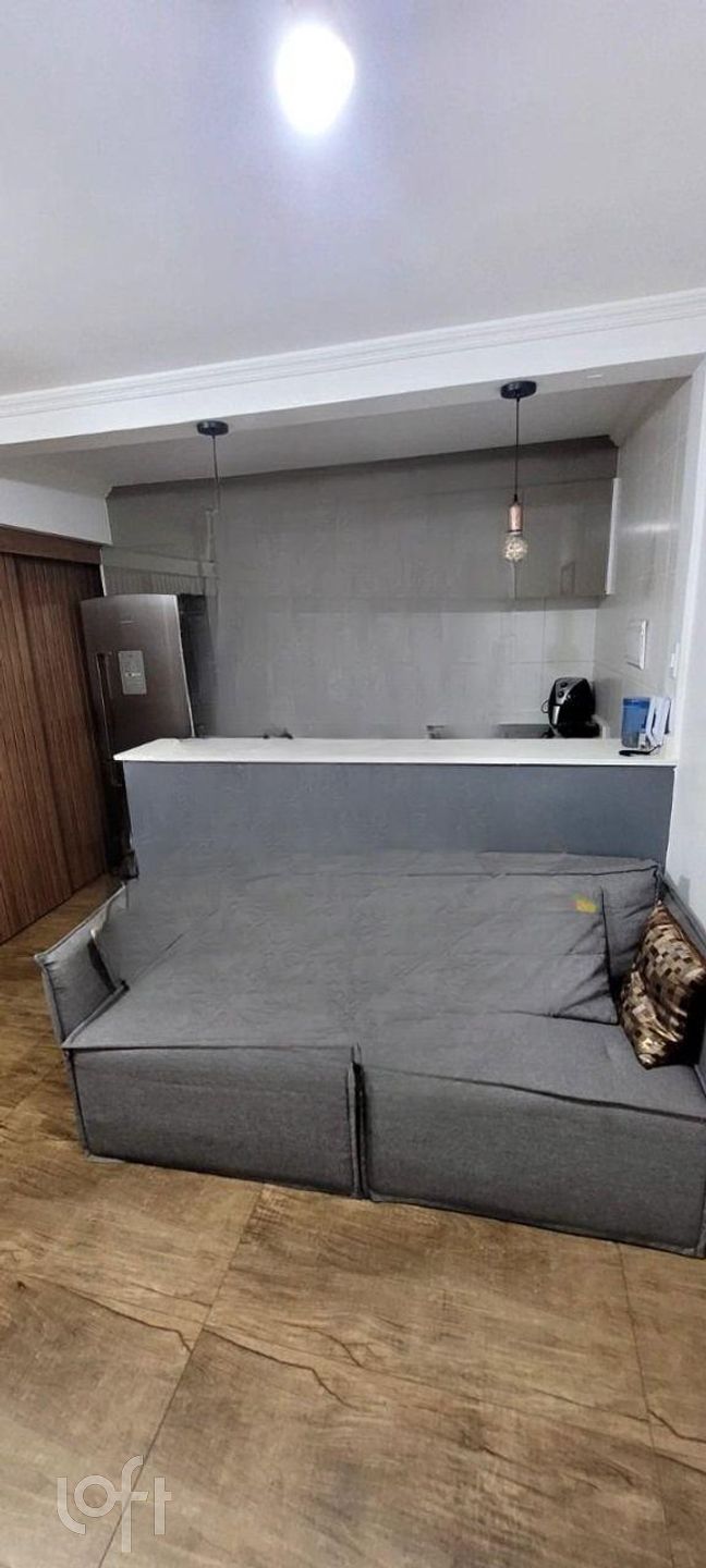 Apartamento à venda com 2 quartos, 44m² - Foto 4