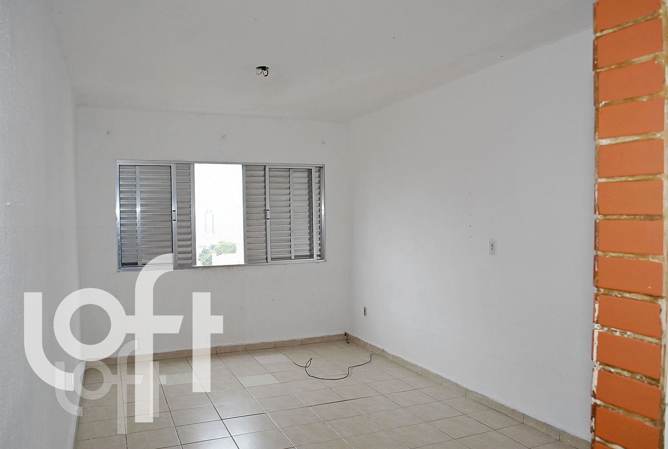 Apartamento à venda com 1 quarto, 30m² - Foto 1