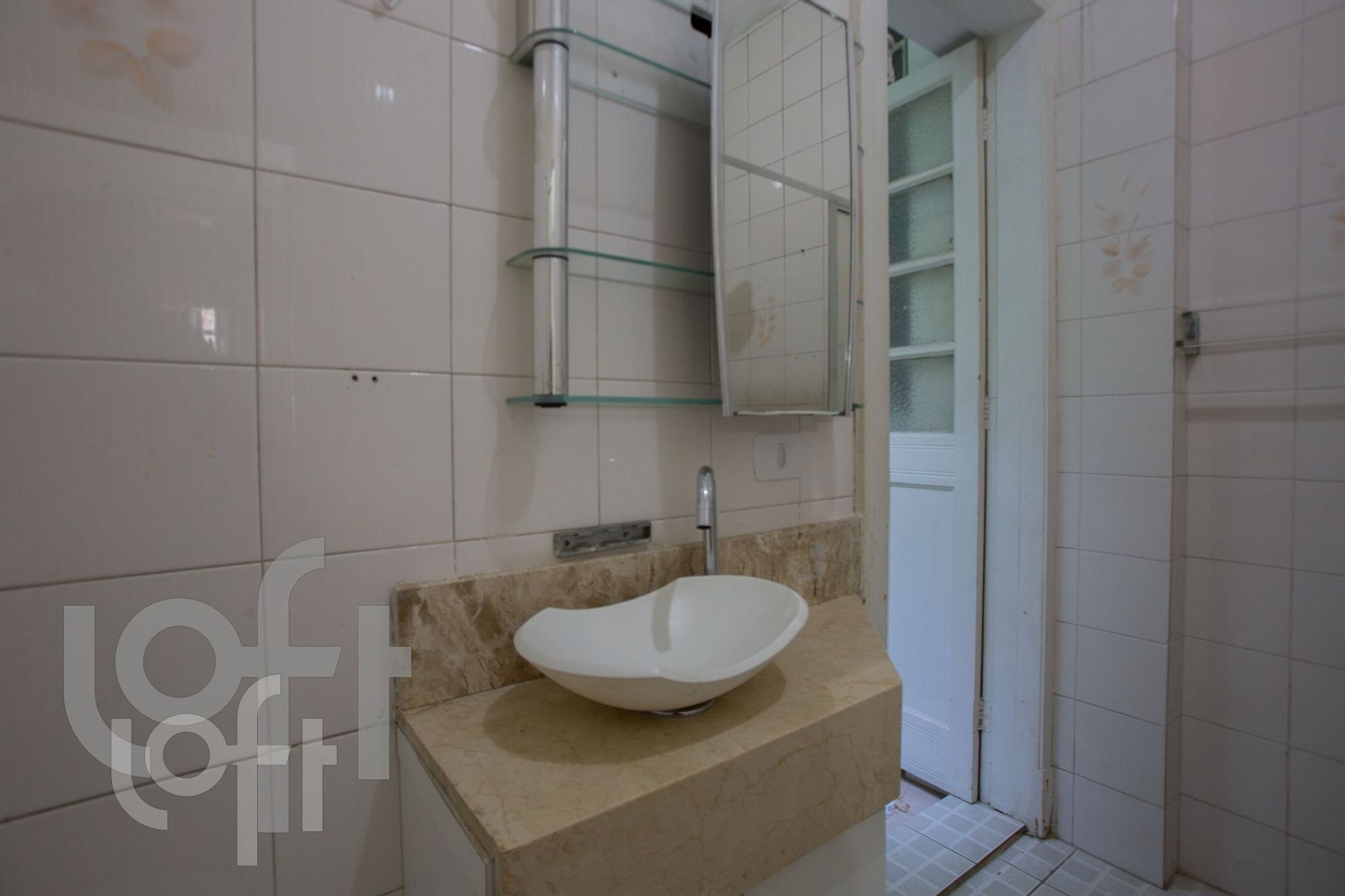 Apartamento à venda com 1 quarto, 41m² - Foto 13