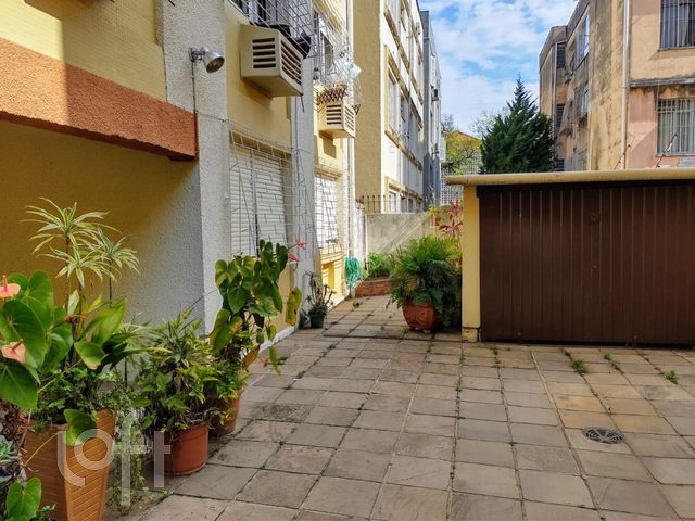 Apartamento com 71m², 2 dormitórios, 1 vaga, Praia de Belas em Porto Alegre