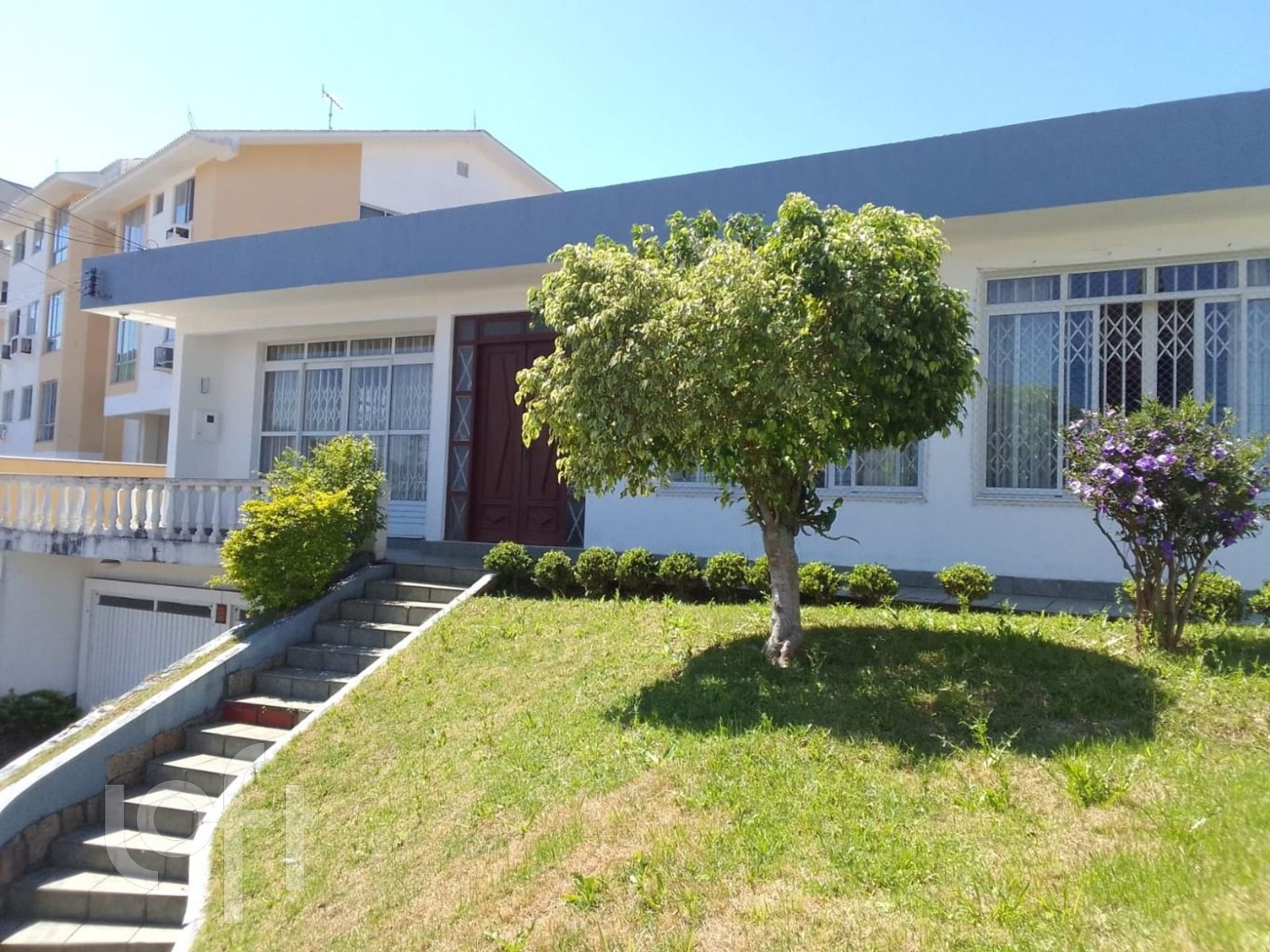 Casa à venda em Saco dos limões com 736 m², 4 quartos, 2 suítes, 2 vagas
