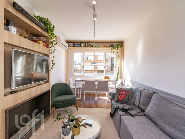 Apartamento com 69m², 2 dormitórios, 1 vaga, Bom Fim em Porto Alegre