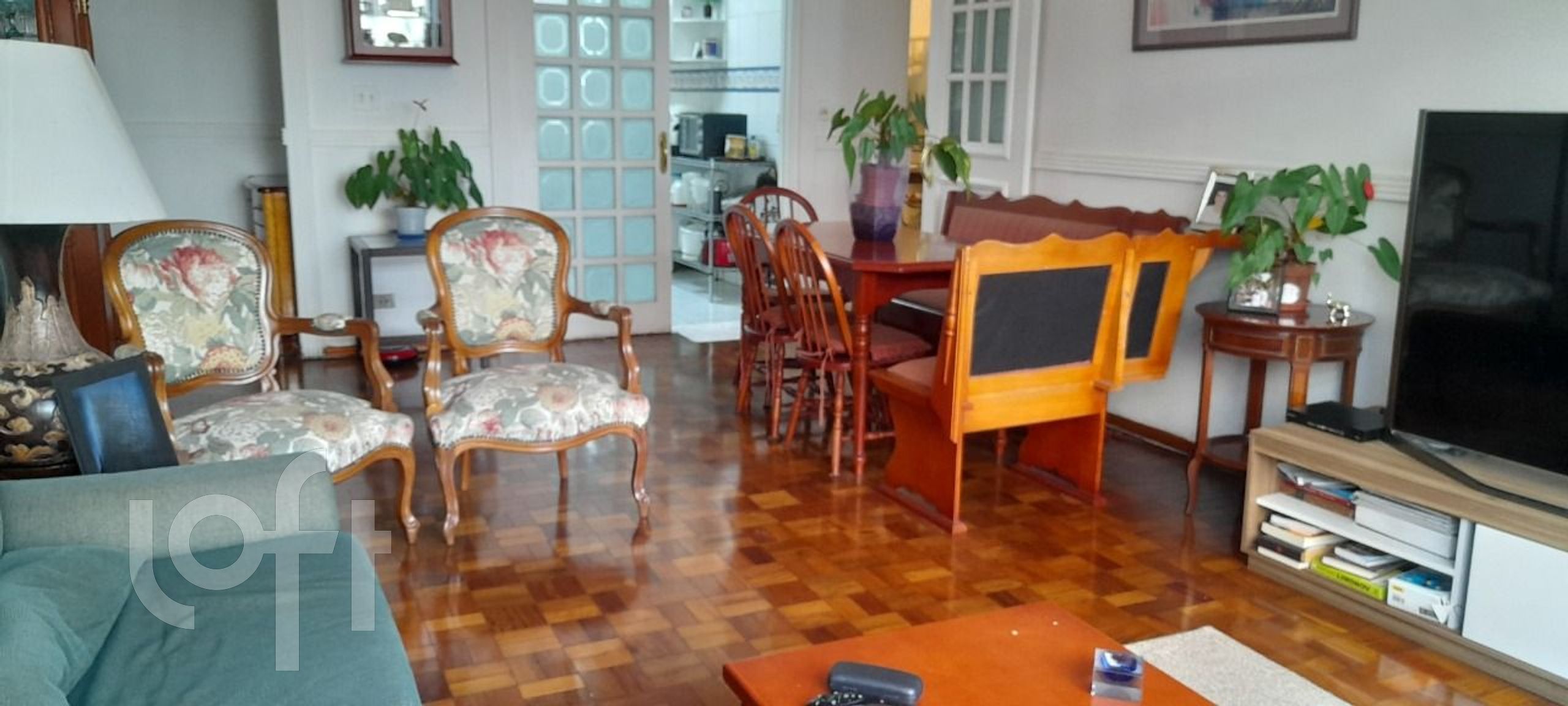 Apartamento à venda em Higienópolis com 130 m², 3