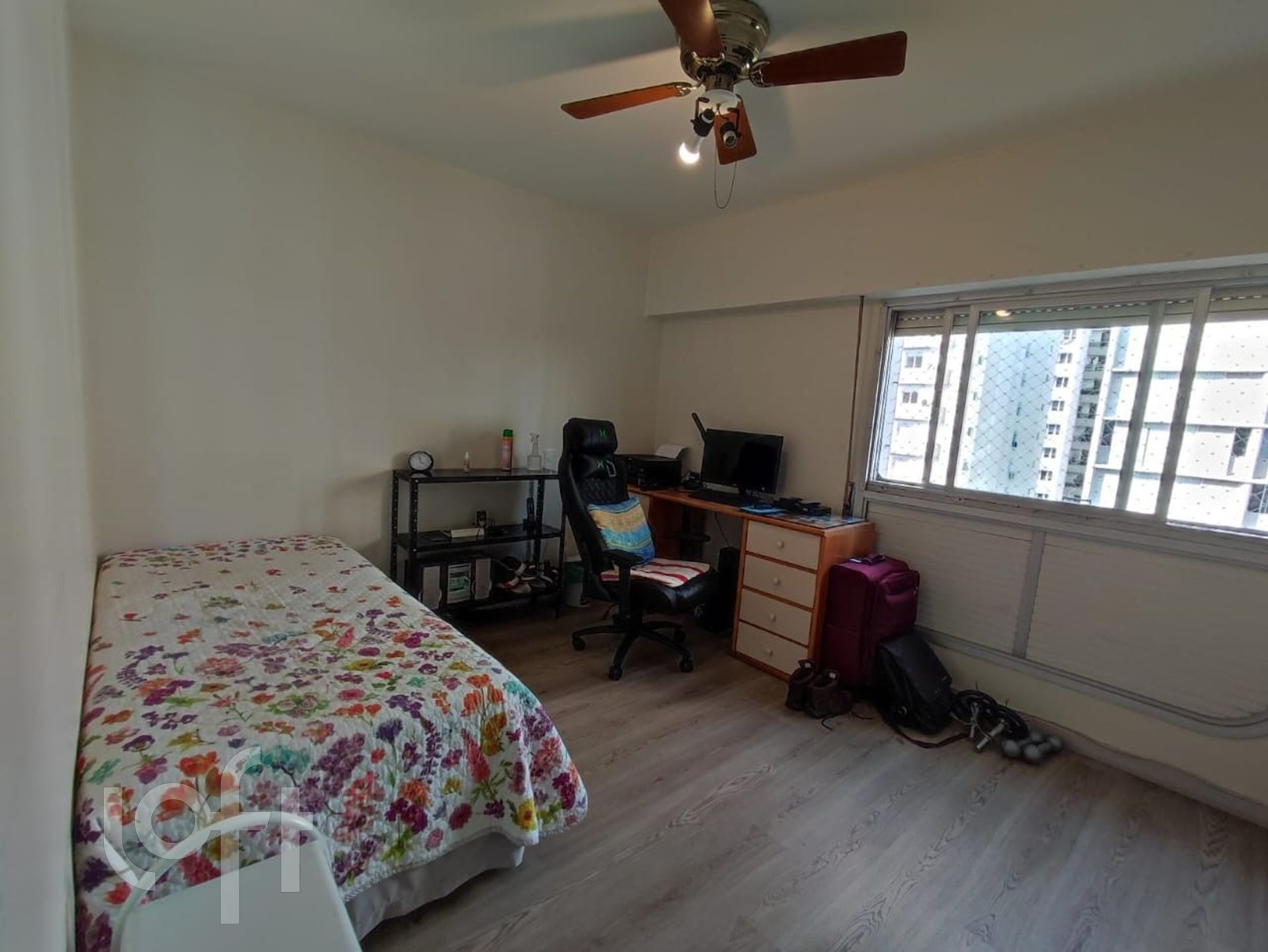 Apartamento à venda com 3 quartos, 159m² - Foto 10