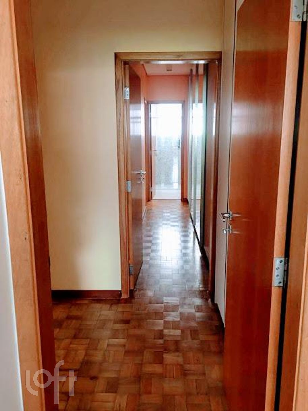 Apartamento à venda com 3 quartos, 195m² - Foto 8