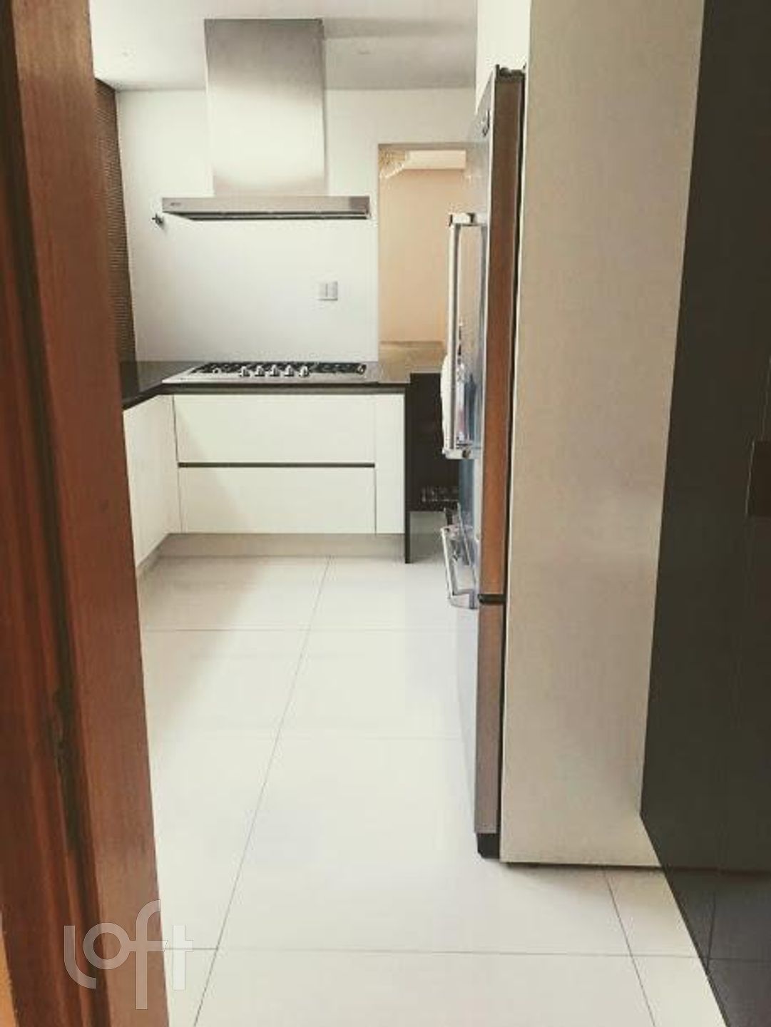 Apartamento à venda com 3 quartos, 195m² - Foto 11