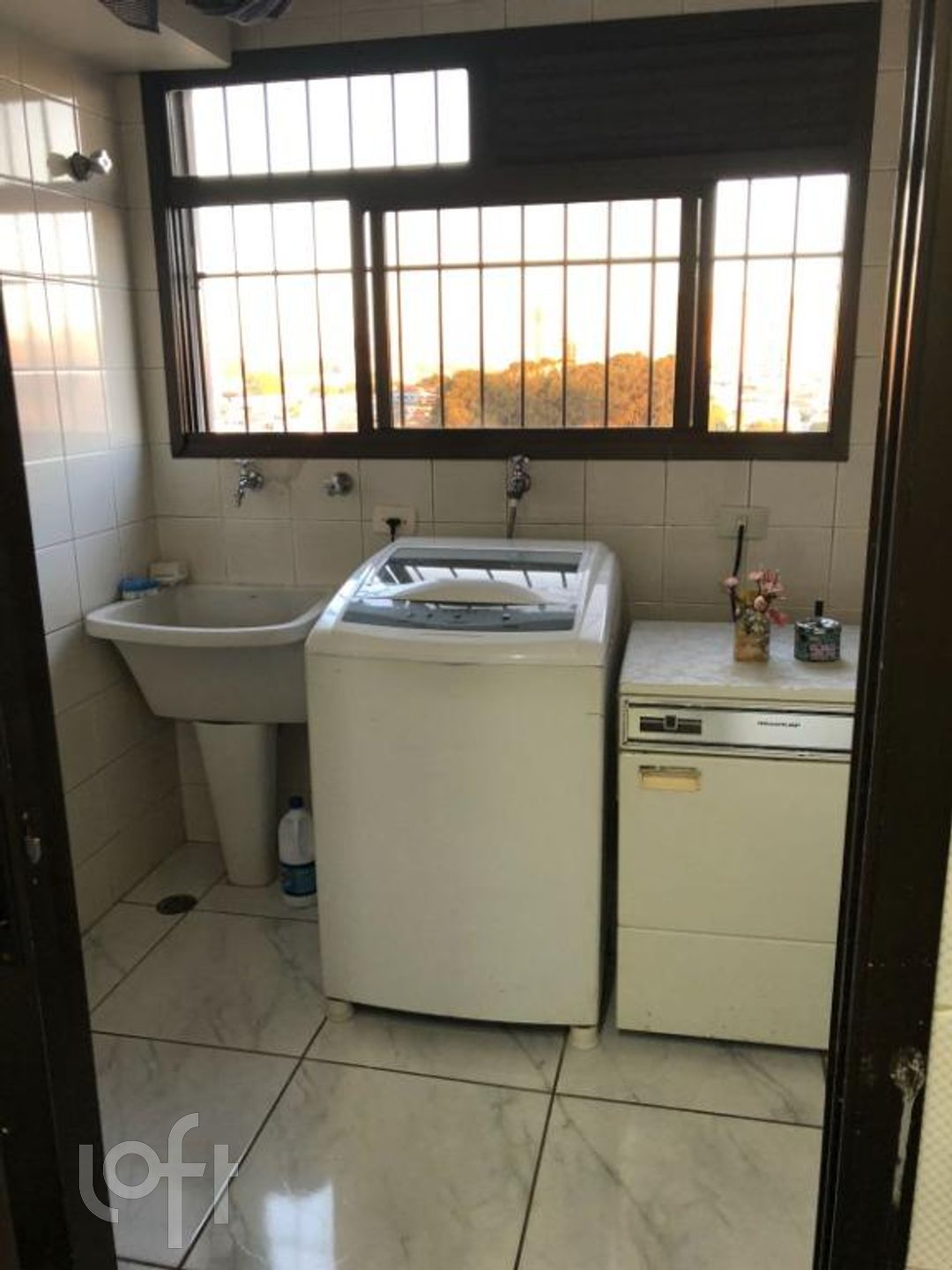 Apartamento à venda com 3 quartos, 105m² - Foto 12