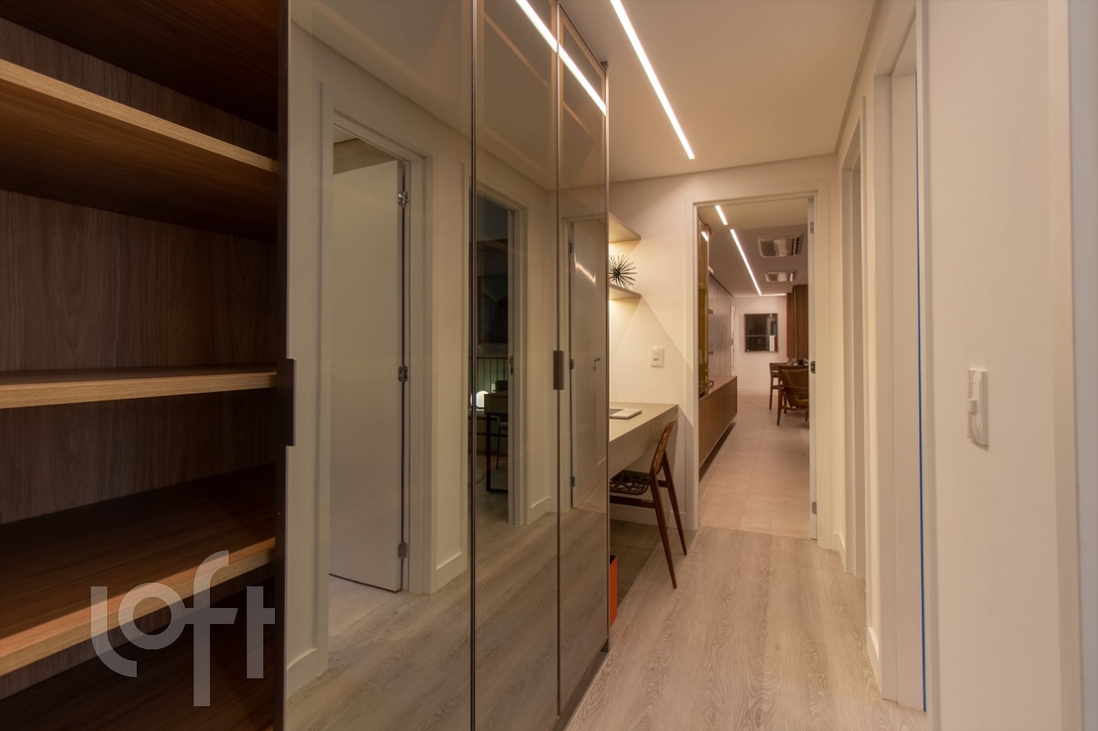 Apartamento à venda com 3 quartos, 94m² - Foto 10