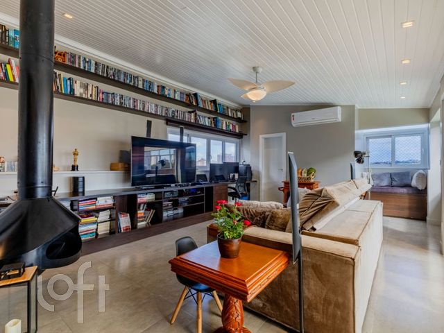 Apartamento com 223m², 3 dormitórios, 1 suíte, 1 vaga, Boa Vista em Porto Alegre