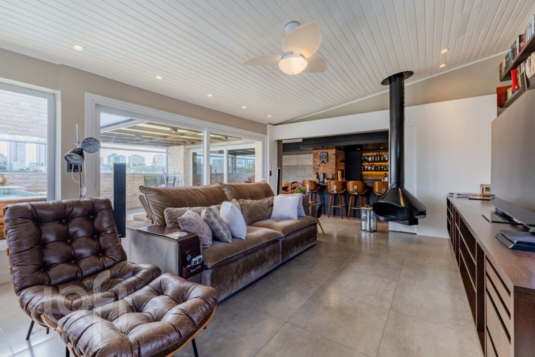 Apartamento com 223m², 3 dormitórios, 1 suíte, 1 vaga, Boa Vista em Porto Alegre