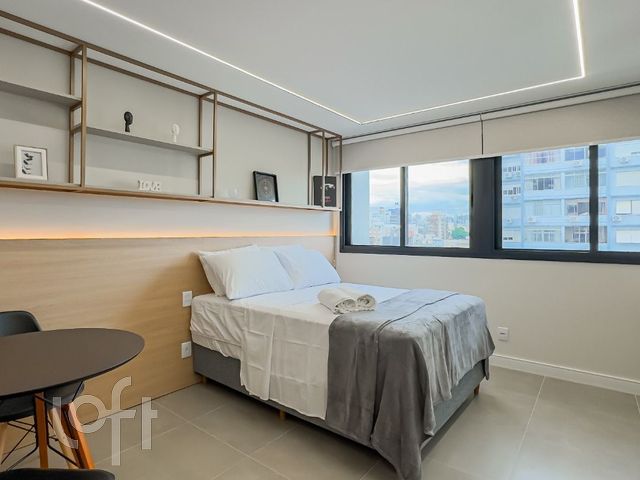 Apartamento com 25m², 1 dormitório, 1 suíte, 1 vaga, Rio Branco em Porto Alegre