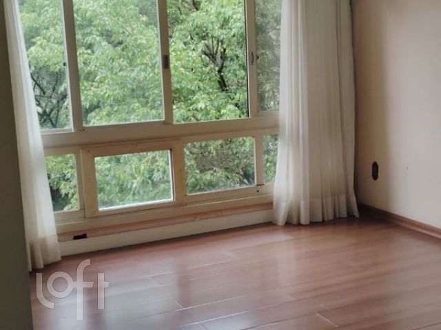 Apartamento com 99m², 3 dormitórios, 1 suíte, 1 vaga, Rio Branco em Porto Alegre