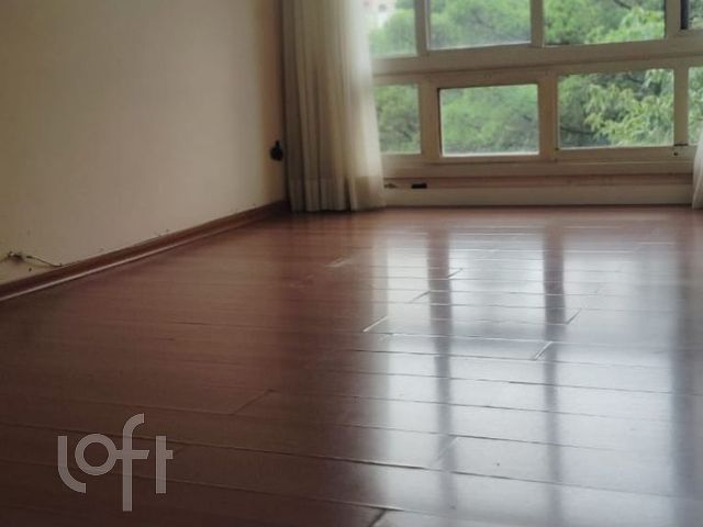 Apartamento com 99m², 3 dormitórios, 1 suíte, 1 vaga, Rio Branco em Porto Alegre