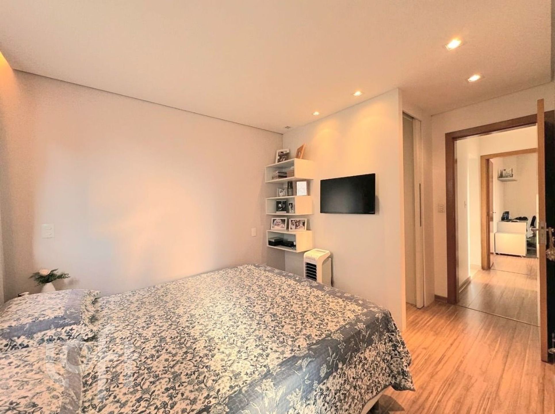 Apartamento à venda com 3 quartos, 83m² - Foto 9