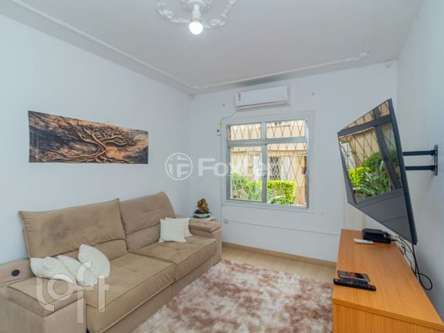 Apartamento com 80m², 3 dormitórios, 1 suíte, Menino Deus em Porto Alegre