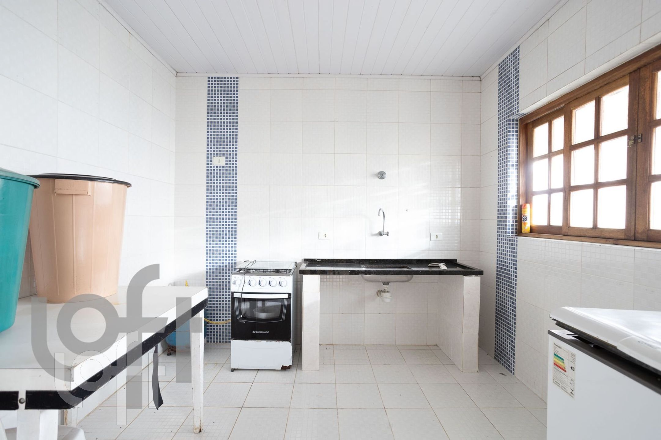 Apartamento à venda com 2 quartos, 49m² - Foto 32