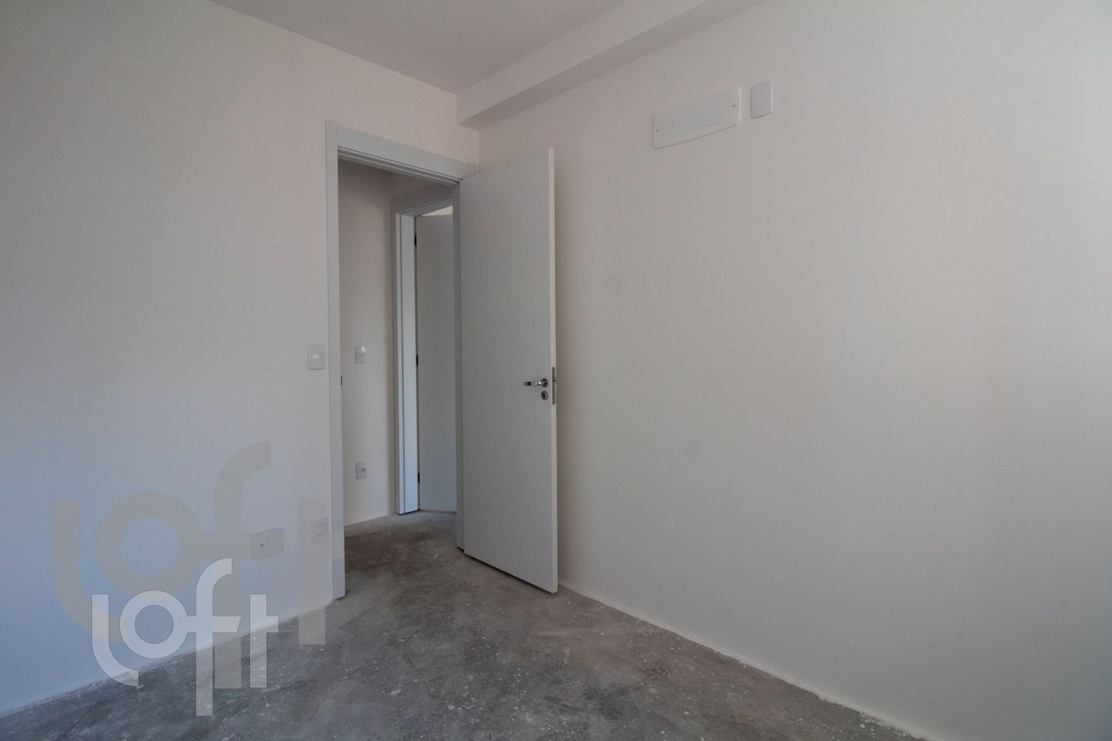 Apartamento à venda com 2 quartos, 61m² - Foto 47