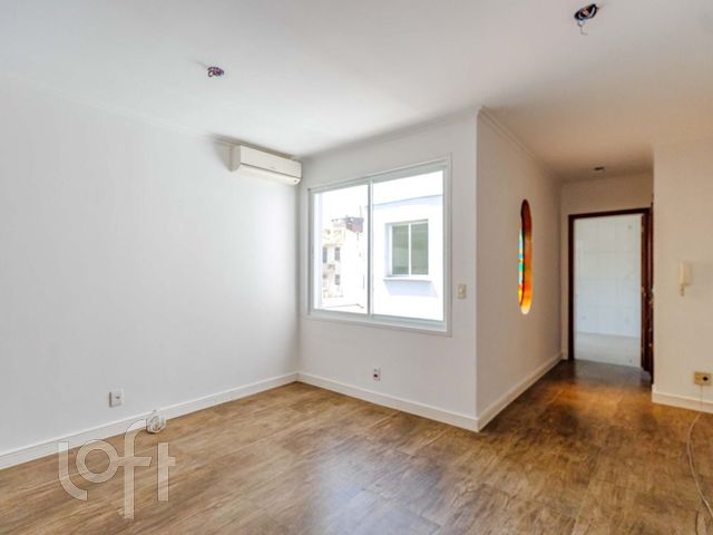 Apartamento com 73m², 2 dormitórios, 1 suíte, 1 vaga, Menino Deus em Porto Alegre