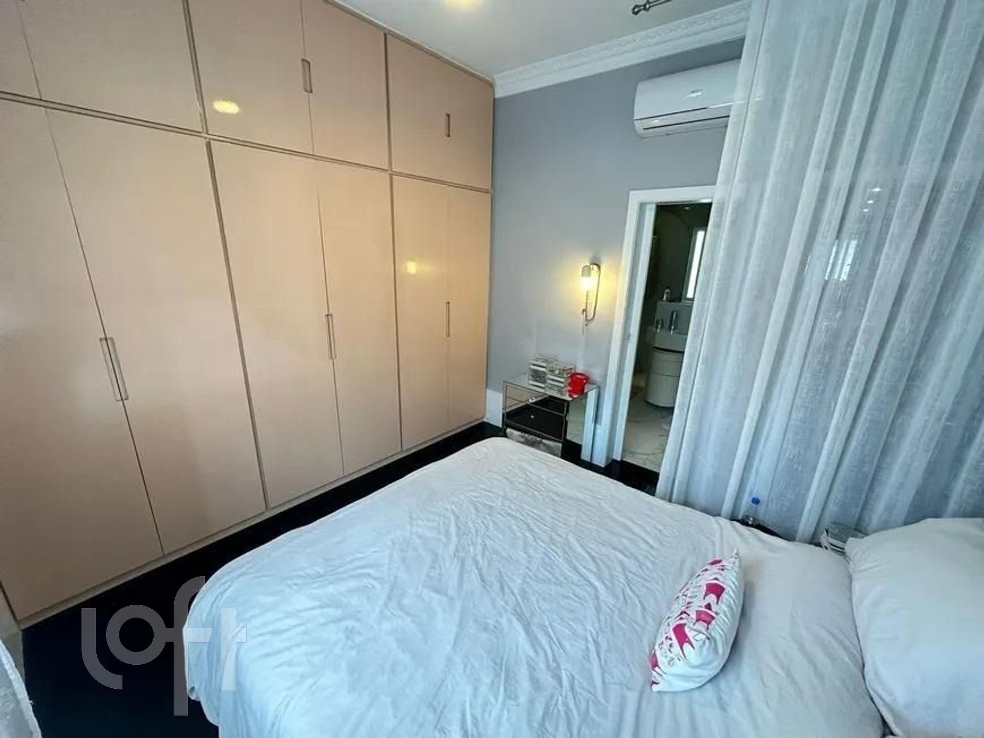 Apartamento à venda com 2 quartos, 76m² - Foto 12