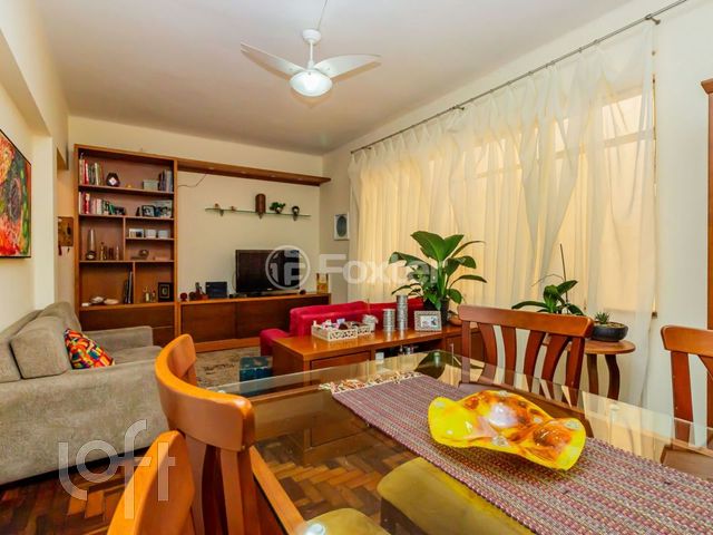 Apartamento com 93m², 3 dormitórios, Rio Branco em Porto Alegre