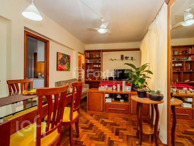 Apartamento com 93m², 3 dormitórios, Rio Branco em Porto Alegre