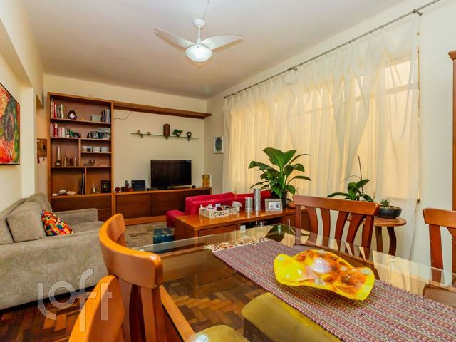 Apartamento com 93m², 3 dormitórios, Rio Branco em Porto Alegre