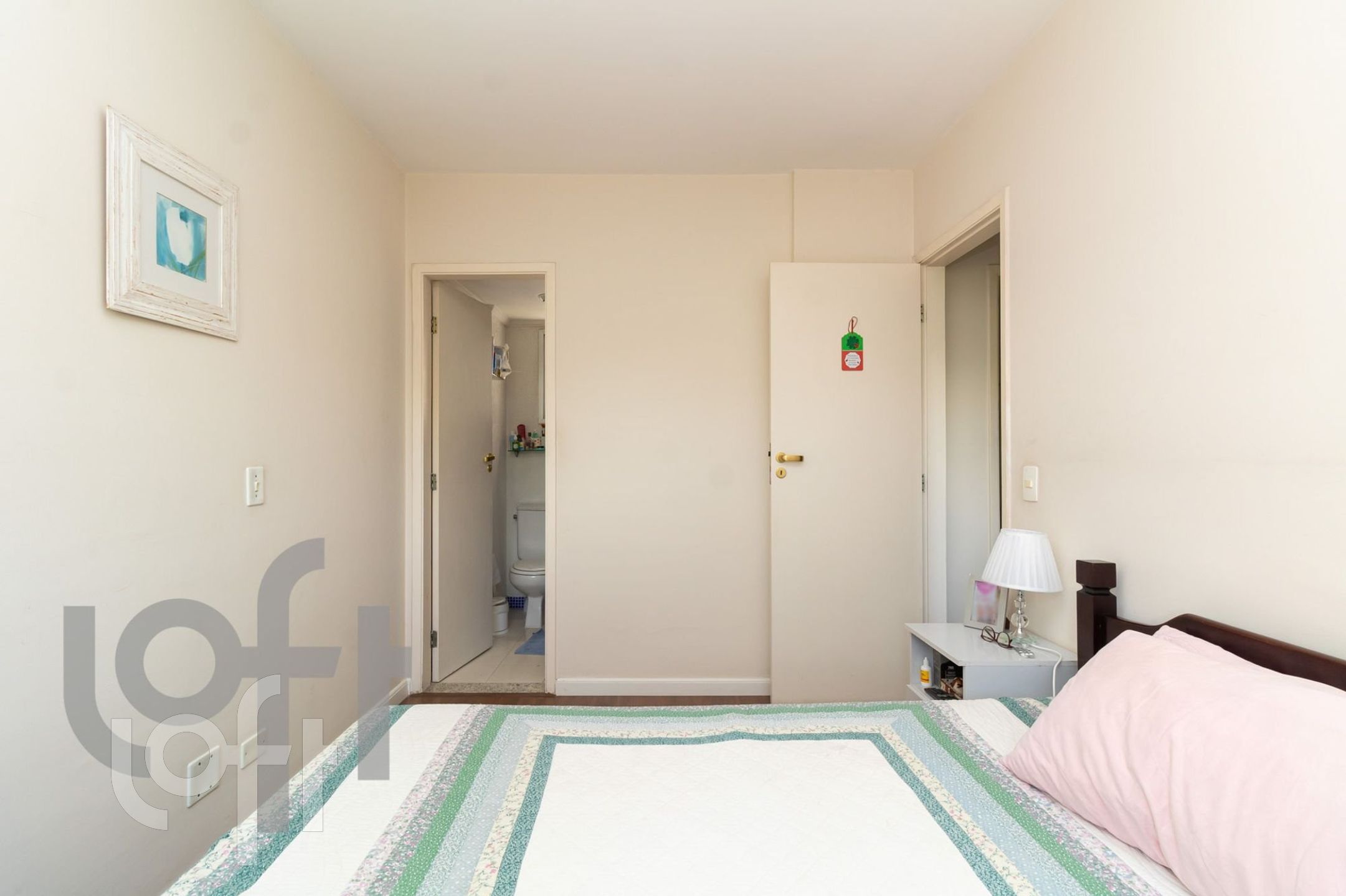 Apartamento à venda com 2 quartos, 64m² - Foto 4