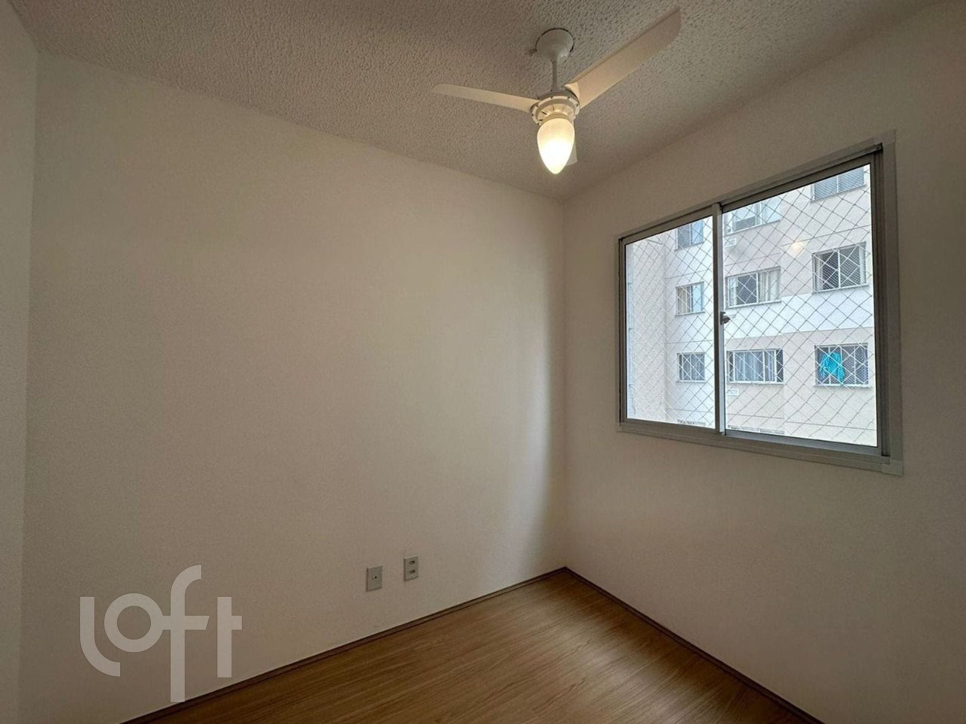 Apartamento à venda com 2 quartos, 35m² - Foto 3