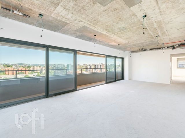Apartamento com 159m², 3 dormitórios, 3 suítes, 2 vagas, Jardim Europa em Porto Alegre