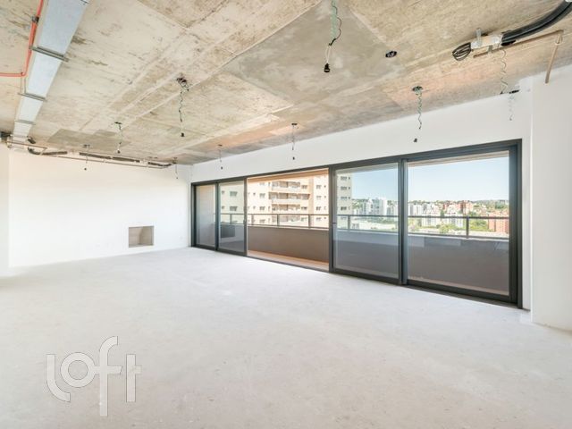 Apartamento com 159m², 3 dormitórios, 3 suítes, 2 vagas, Jardim Europa em Porto Alegre