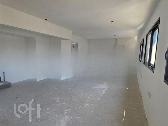 Apartamento com 43m², 1 dormitório, 2 vagas, Auxiliadora em Porto Alegre