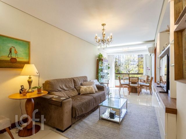 Apartamento com 76m², 2 dormitórios, 1 vaga, Higienópolis em Porto Alegre