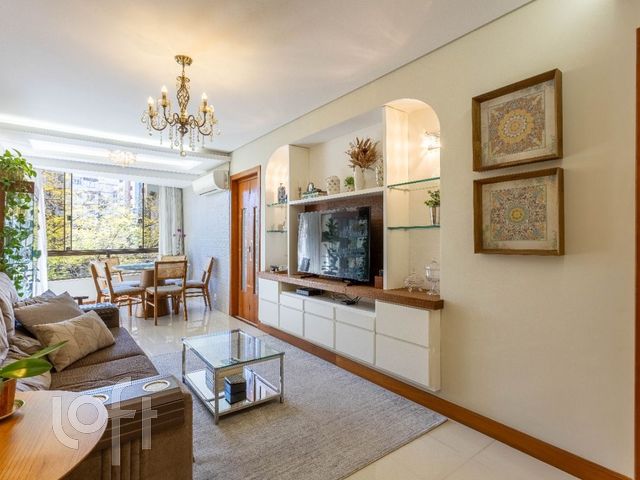 Apartamento com 76m², 2 dormitórios, 1 vaga, Higienópolis em Porto Alegre