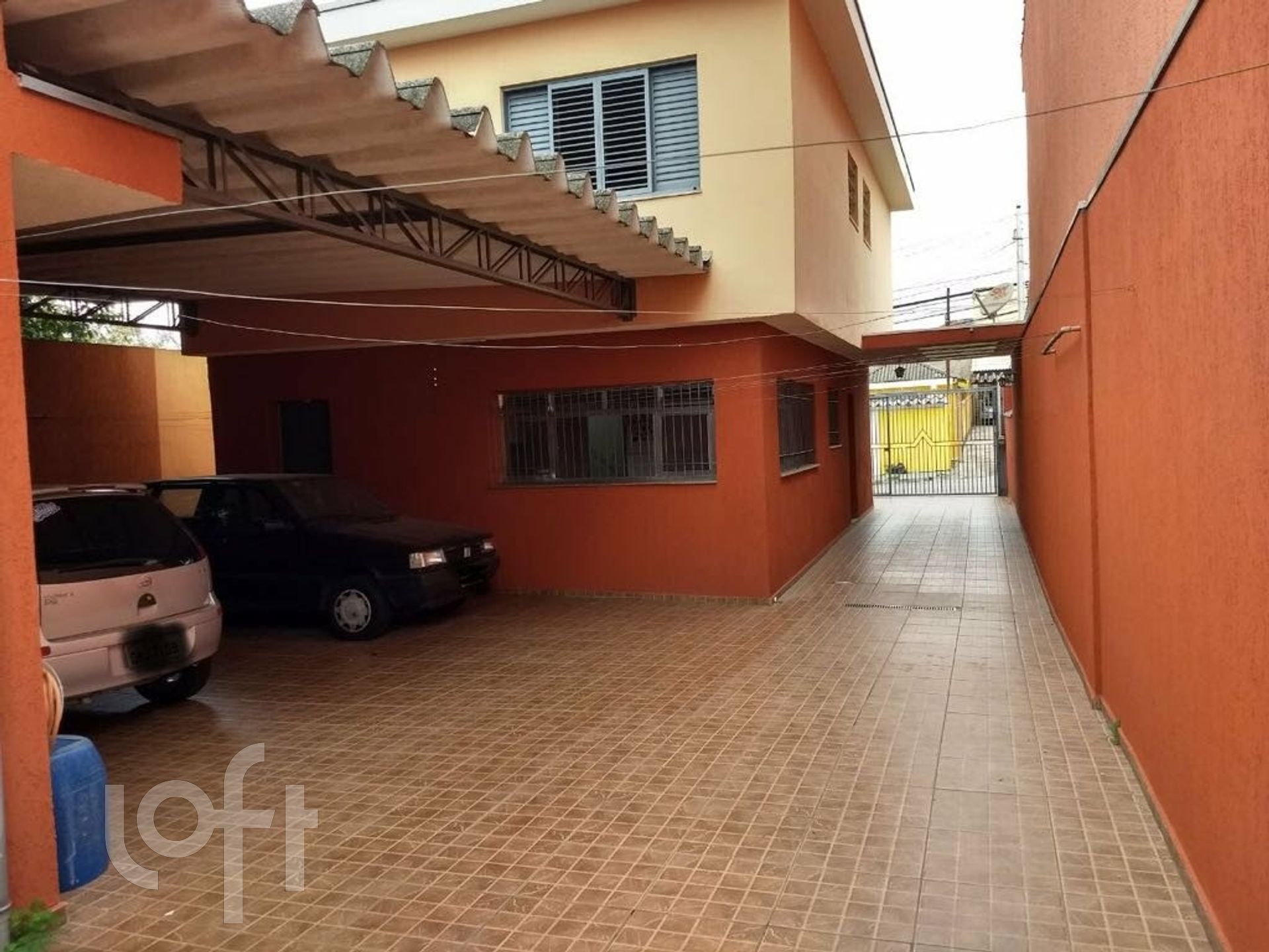 Casa à venda com 4 quartos, 250m² - Foto 15