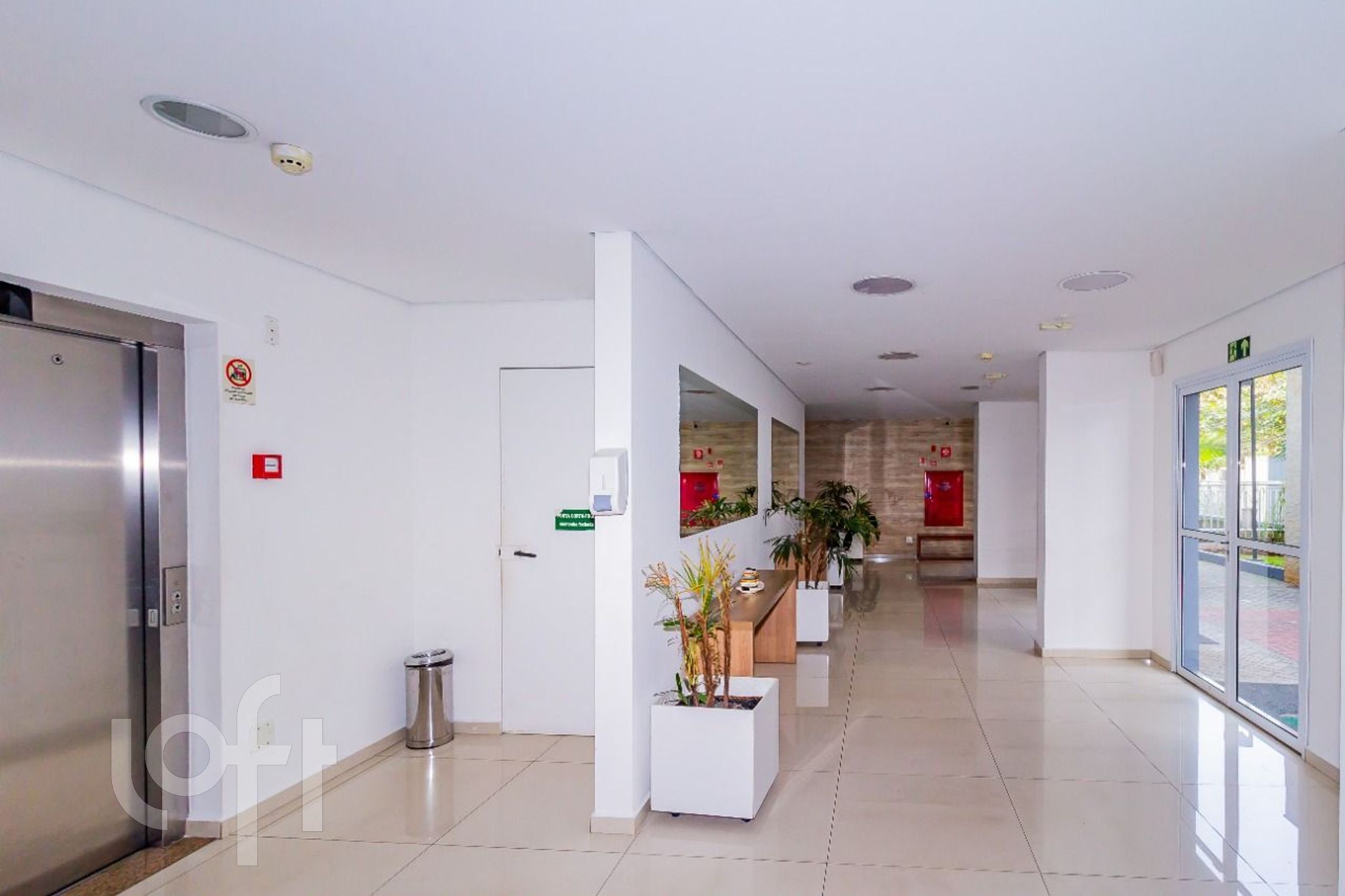 Apartamento à venda com 2 quartos, 52m² - Foto 56