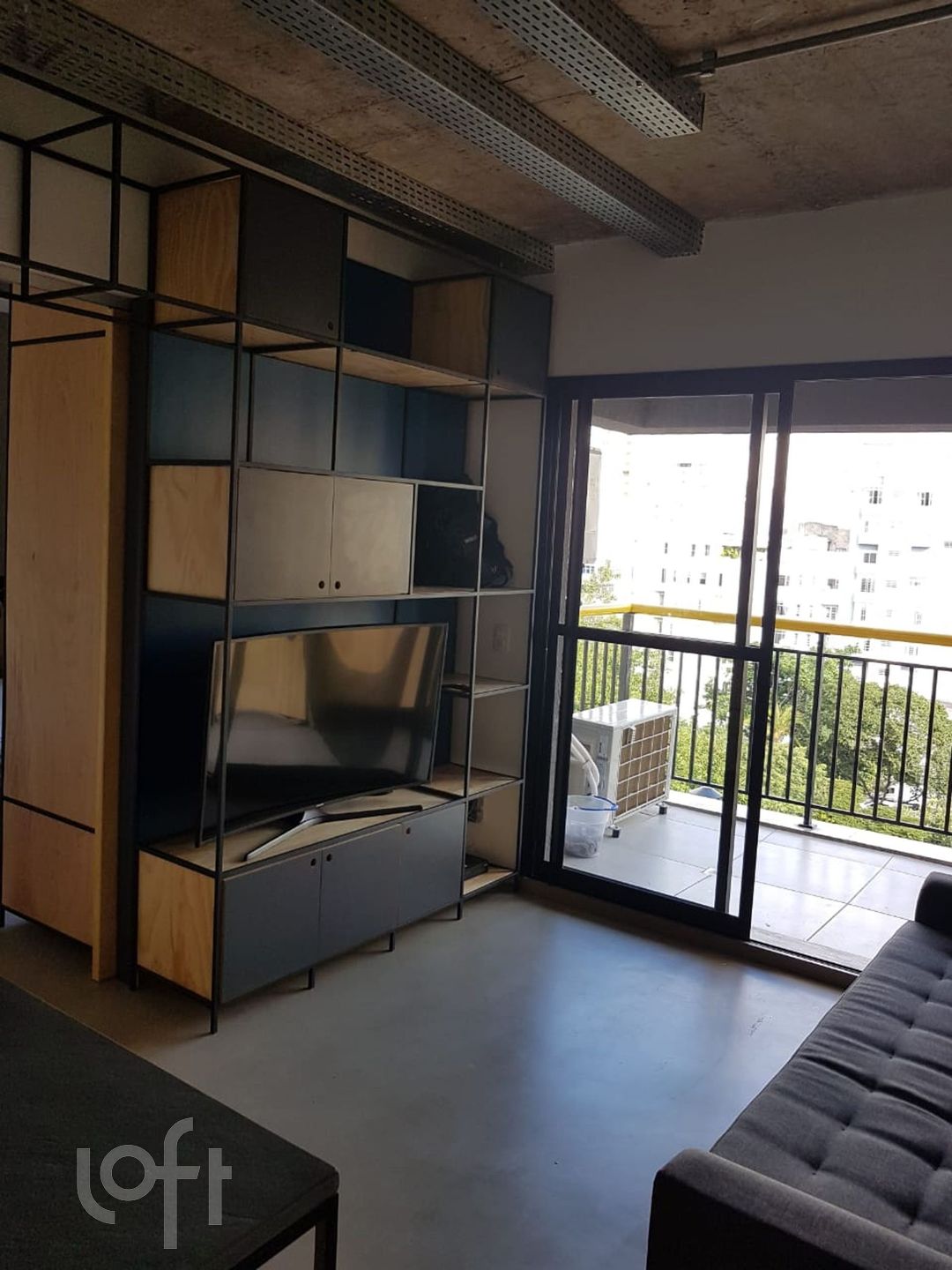 Apartamento à venda com 1 quarto, 36m² - Foto 1