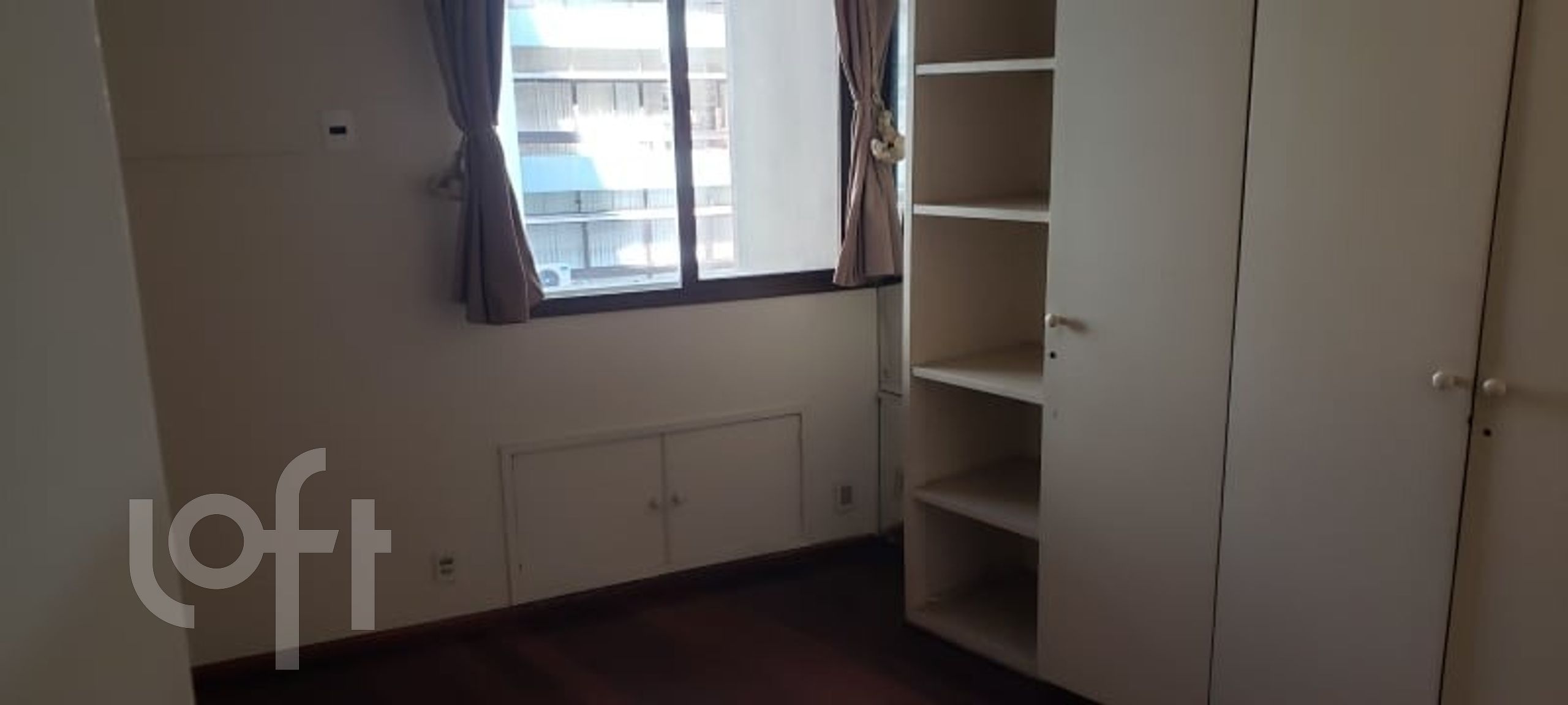 Apartamento à venda com 3 quartos, 104m² - Foto 2