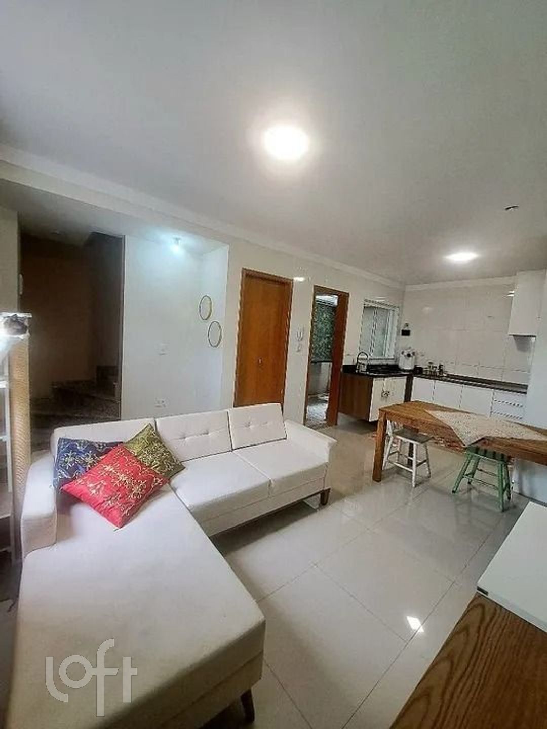 Casa à venda em Penha com 70 m², 2 quartos, 2 suít