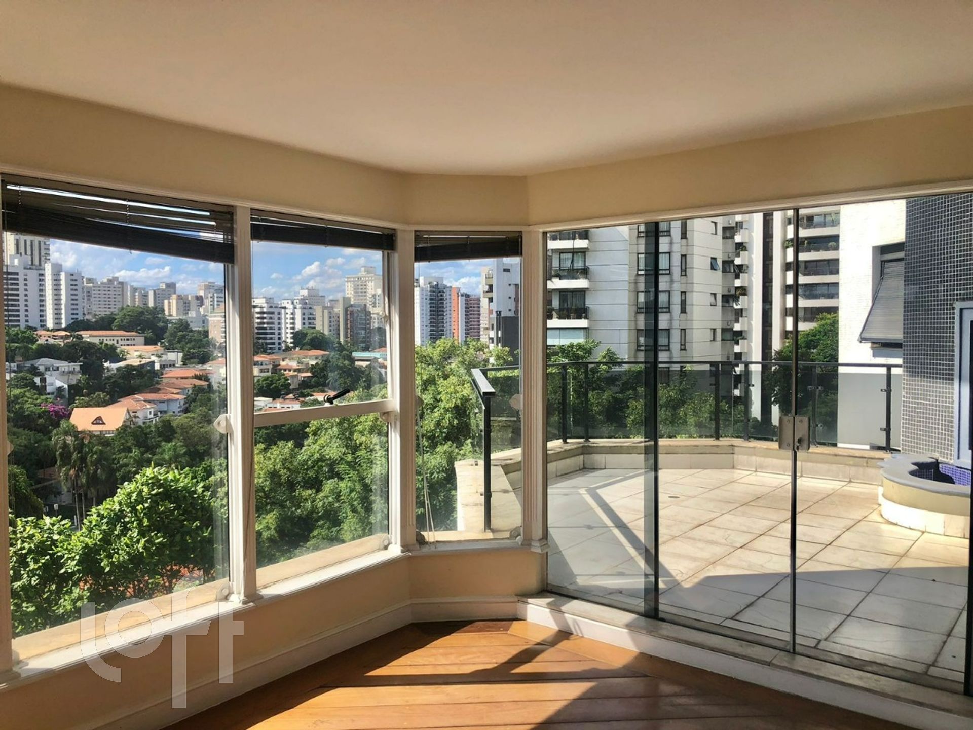 Apartamento à venda com 4 quartos, 347m² - Foto 20