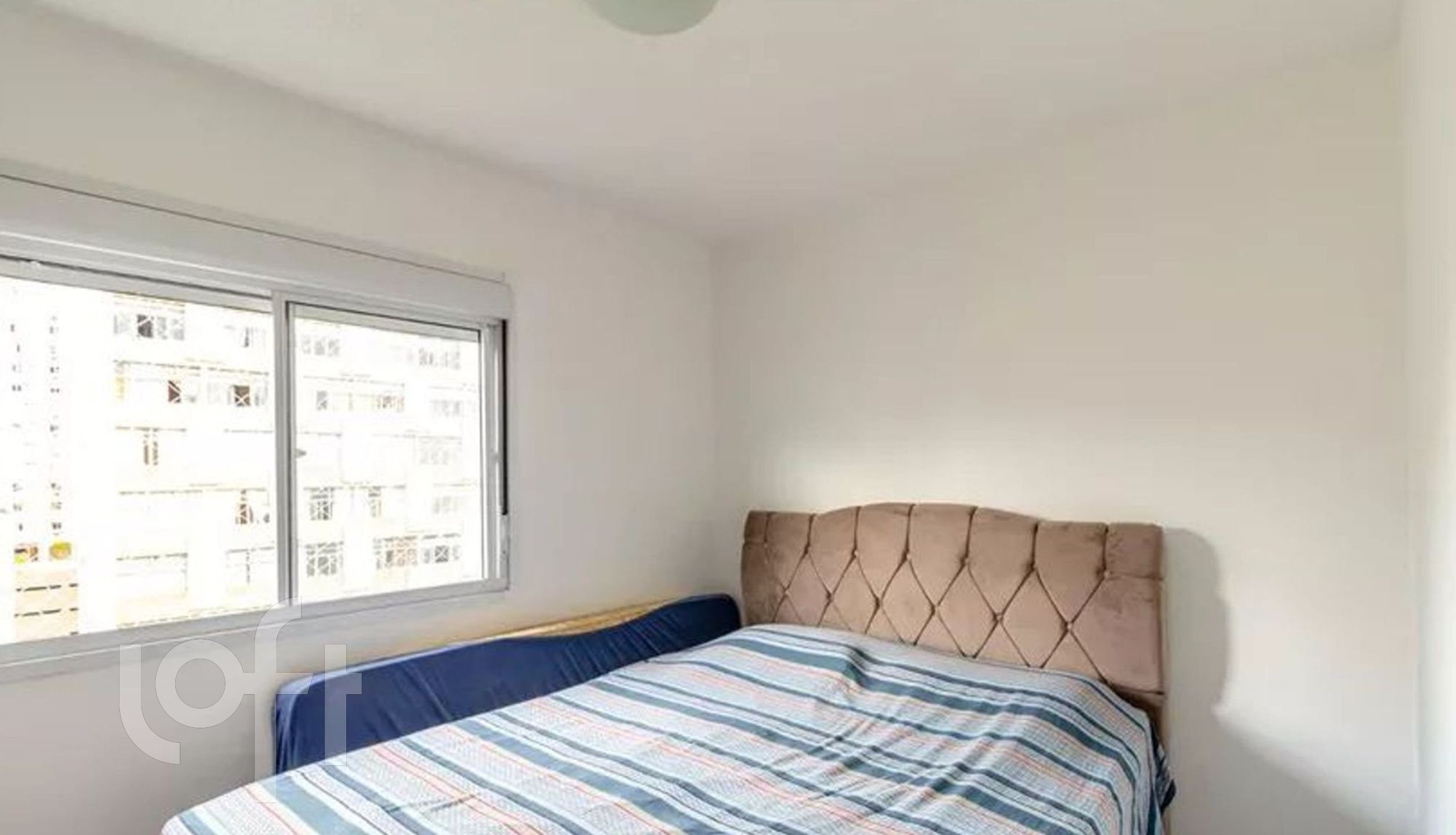 Apartamento à venda com 2 quartos, 40m² - Foto 3