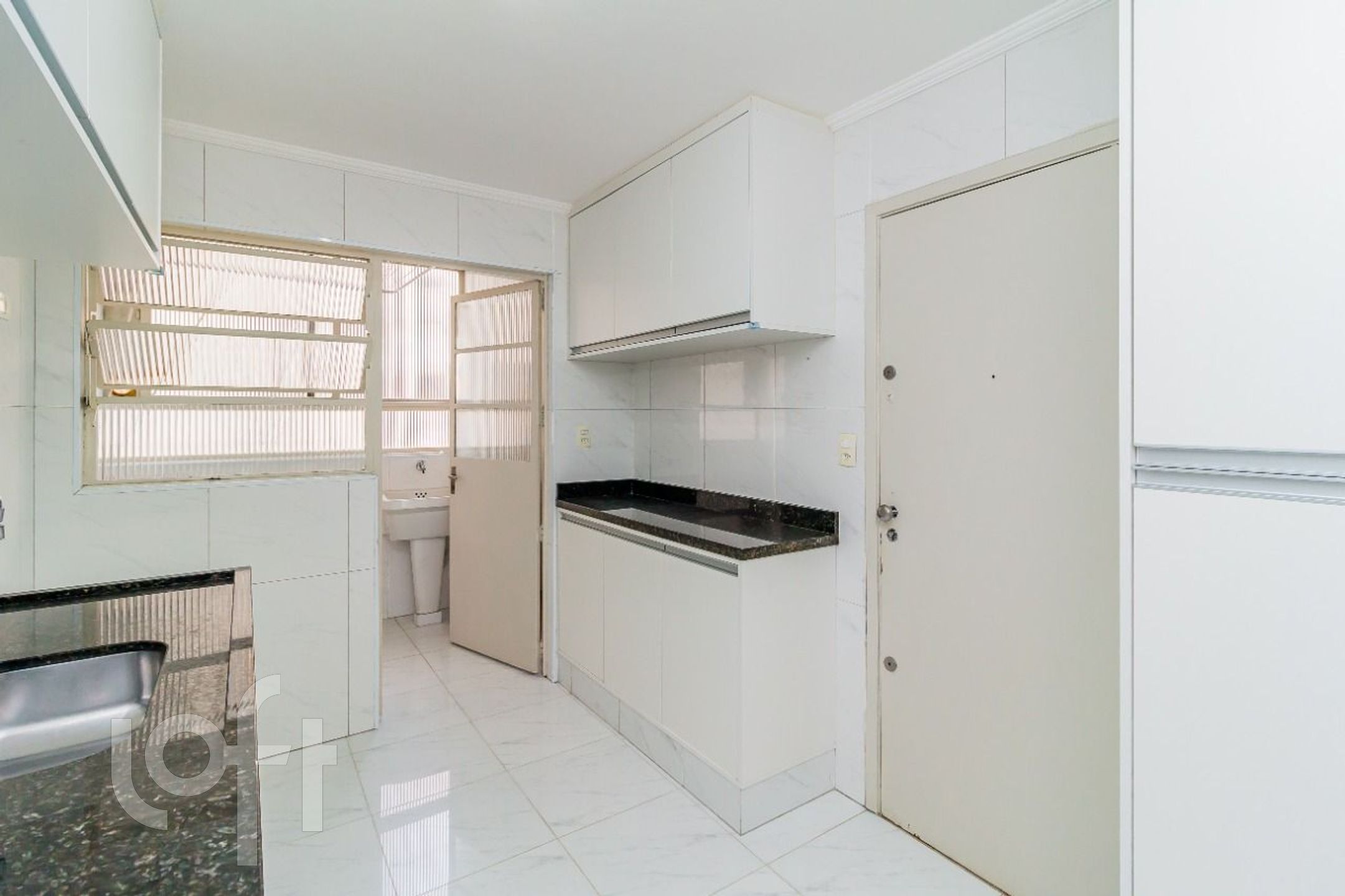 Apartamento à venda com 3 quartos, 108m² - Foto 13